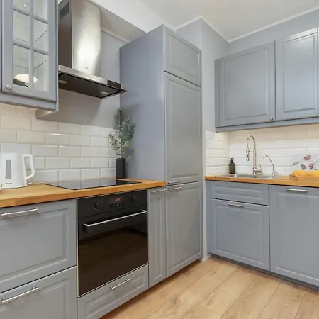 Przytulny Z Parkingiem Lawendowe Wzgórze By Renters Apartamento